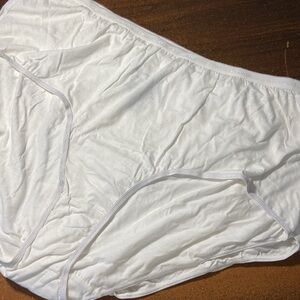 New 5 Pack Cotton Granny Panties
Briefs 13 5x 6X 36 38 curvy woman within white